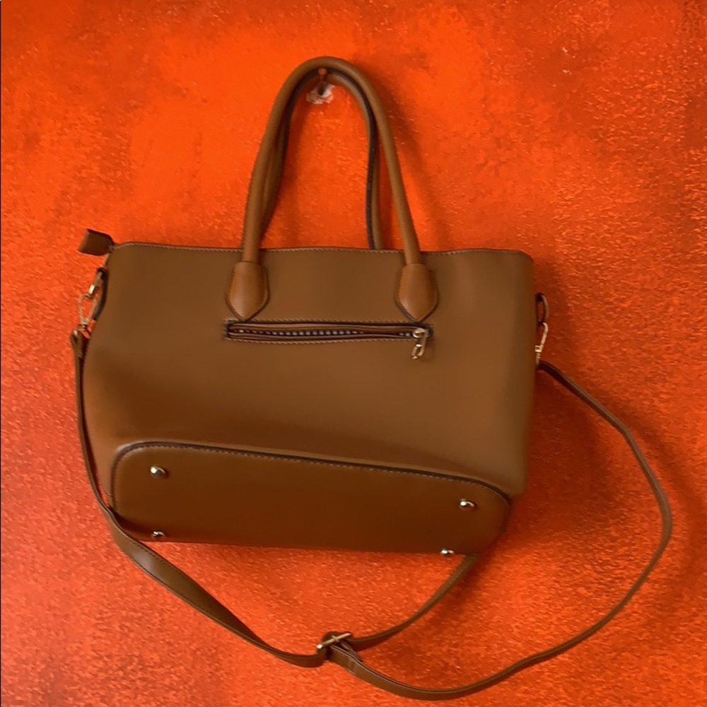 Purse - Picture 2 of 4